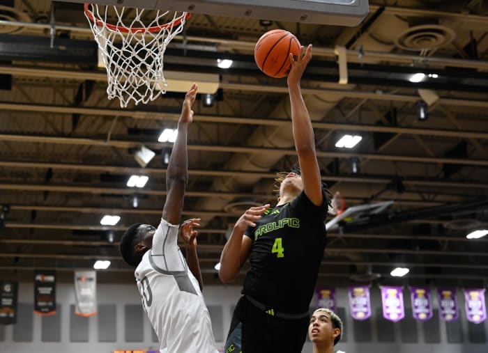 Prolific Prep five-star sophomore Tyran Stokes goes up with the basketball during the Crew's win over Riviera Prep (Florida) on Jan. 25, 2024.